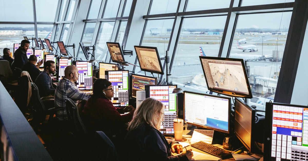 What Is the Role of Air Traffic Controllers and How to Become One?